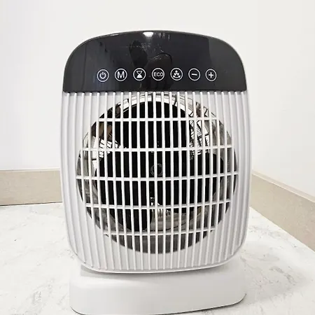 Konukevi Vacansis Y 3*